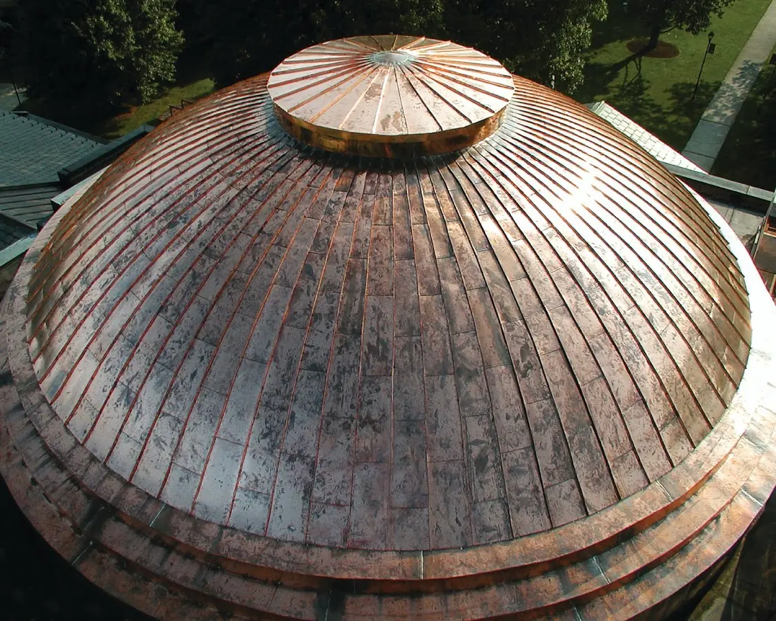 Craftsman Roofing crew installing a new roof in Cragmoor